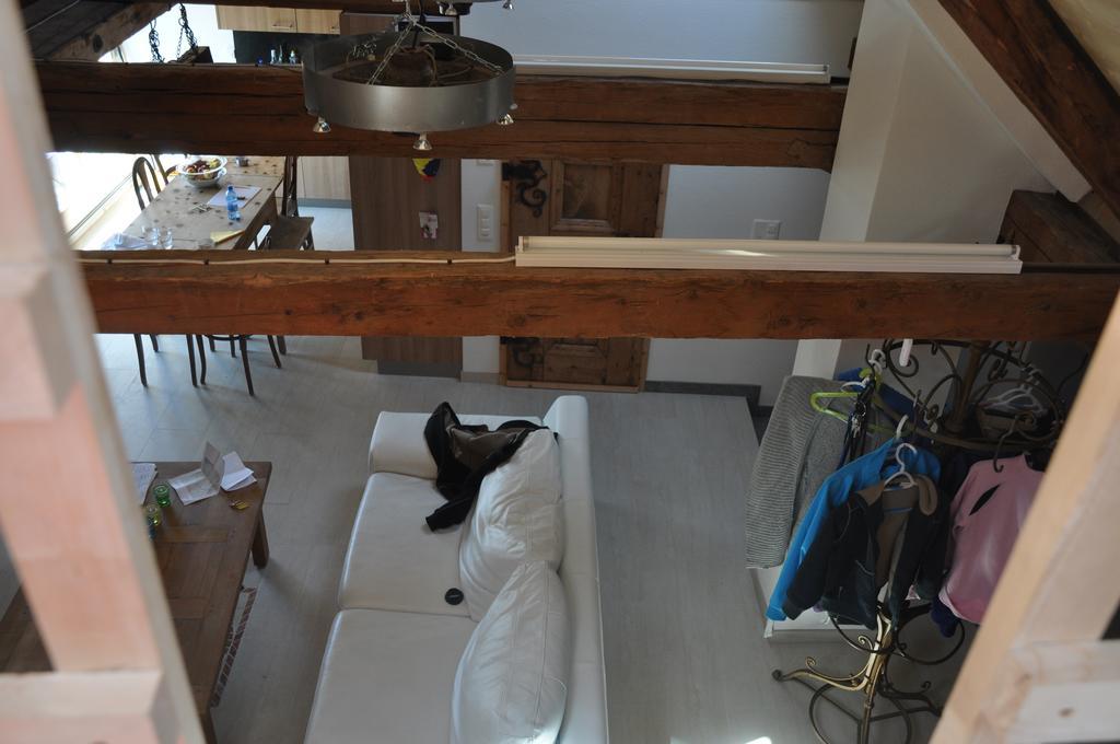 Attika Wohnung 7546 Ardez Szoba fotó